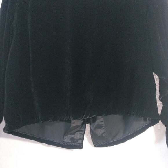 Vintage Evan Picone Black Velvet Silk Blend Button Back Blouse Size 6 - Picture 3 of 9